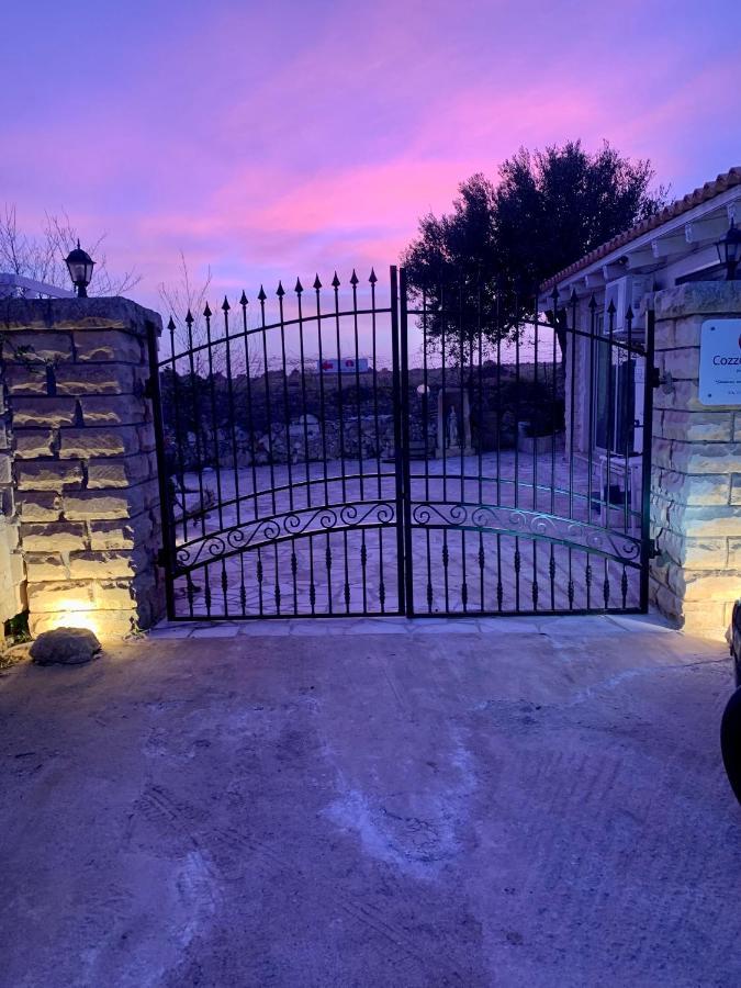 Cozzo Spadaro B&B Portopalo Di Capo Passero Exteriör bild